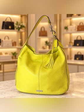 Coach Vintage Avery Bright Yellow Leather Hobo with Tassel-EUC
